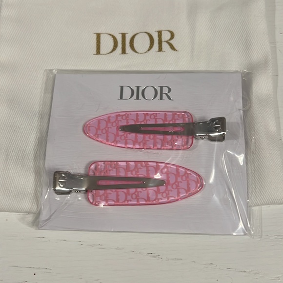 Dior Backstage Pink Logo Hair Clips! Brand New!!🩷🩷 - Picture 1 of 5